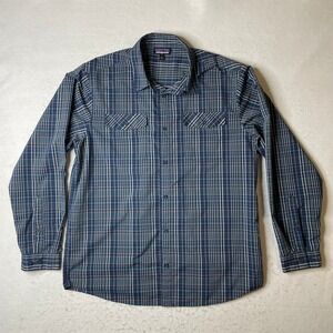 Patagonia Plaid Long Sleeve Button Up Shirt Men's Size L Blue Green